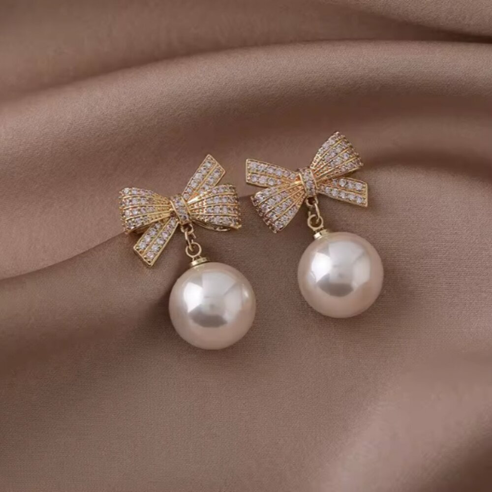 Cute Fashion Goldplated Crystal Bow Korean Style Faux Pearl Drop Earrings Set